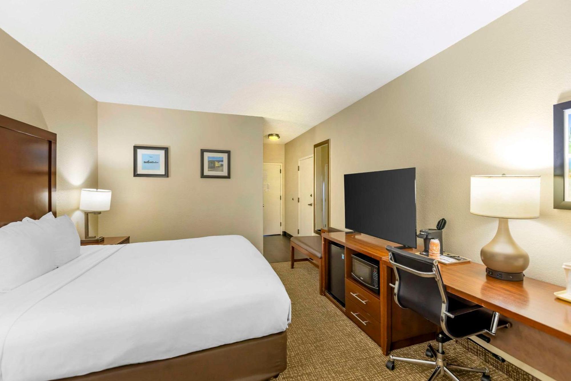 Comfort Inn Меридиан Экстерьер фото